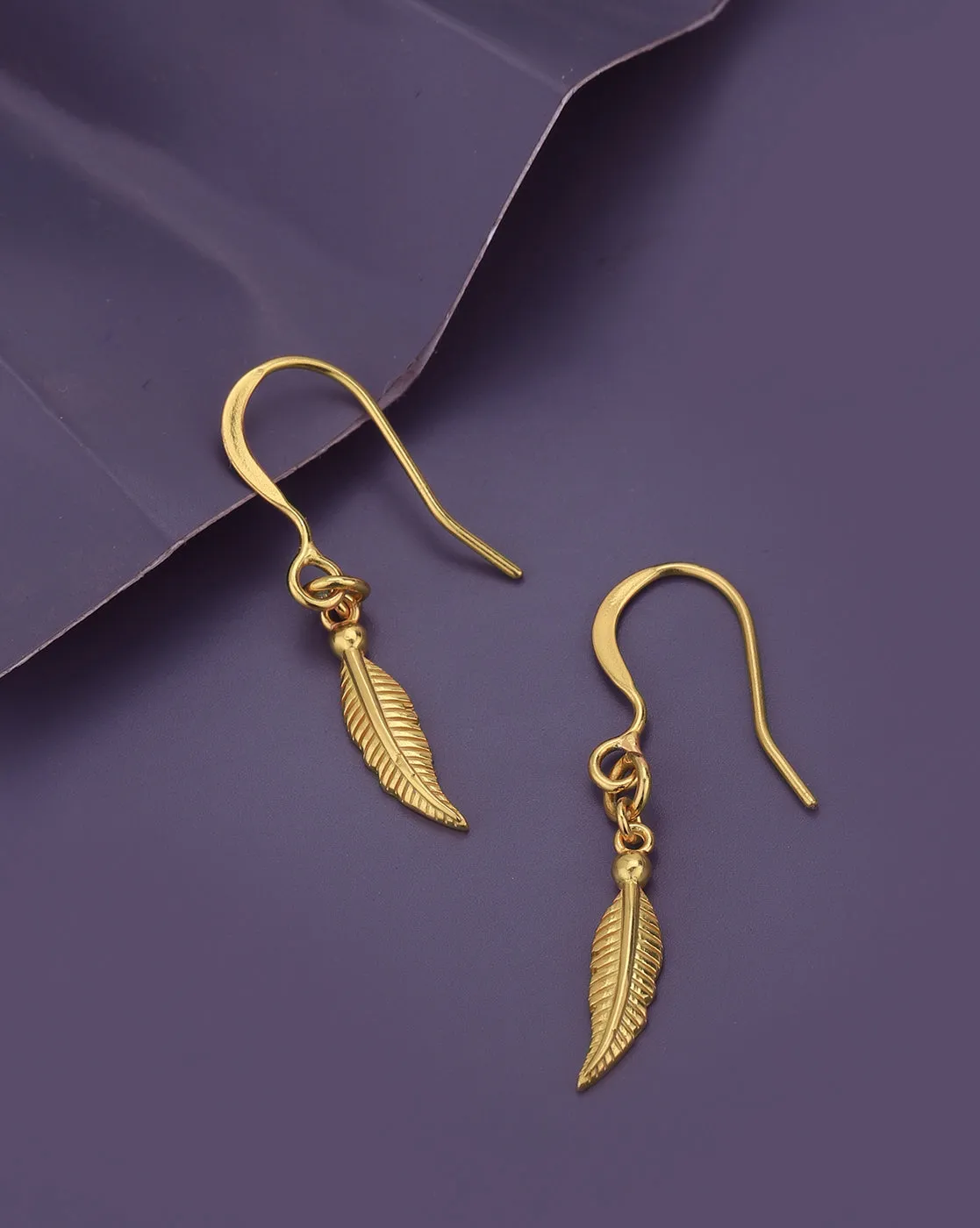 18kt Gold Plated Dangling Leaf Drop Earring for women