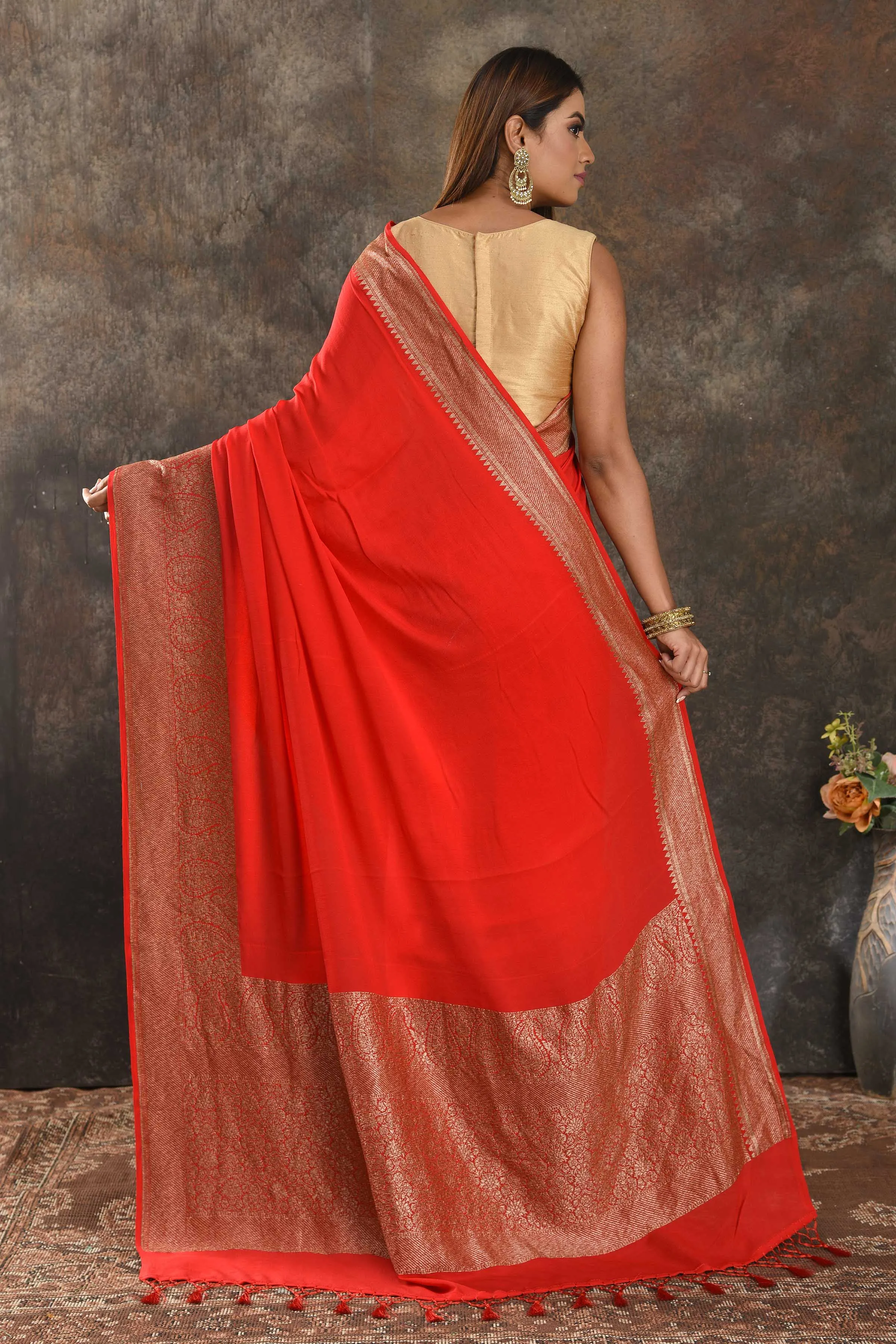 90N370-RO Red Crepe Saree with Zari Border