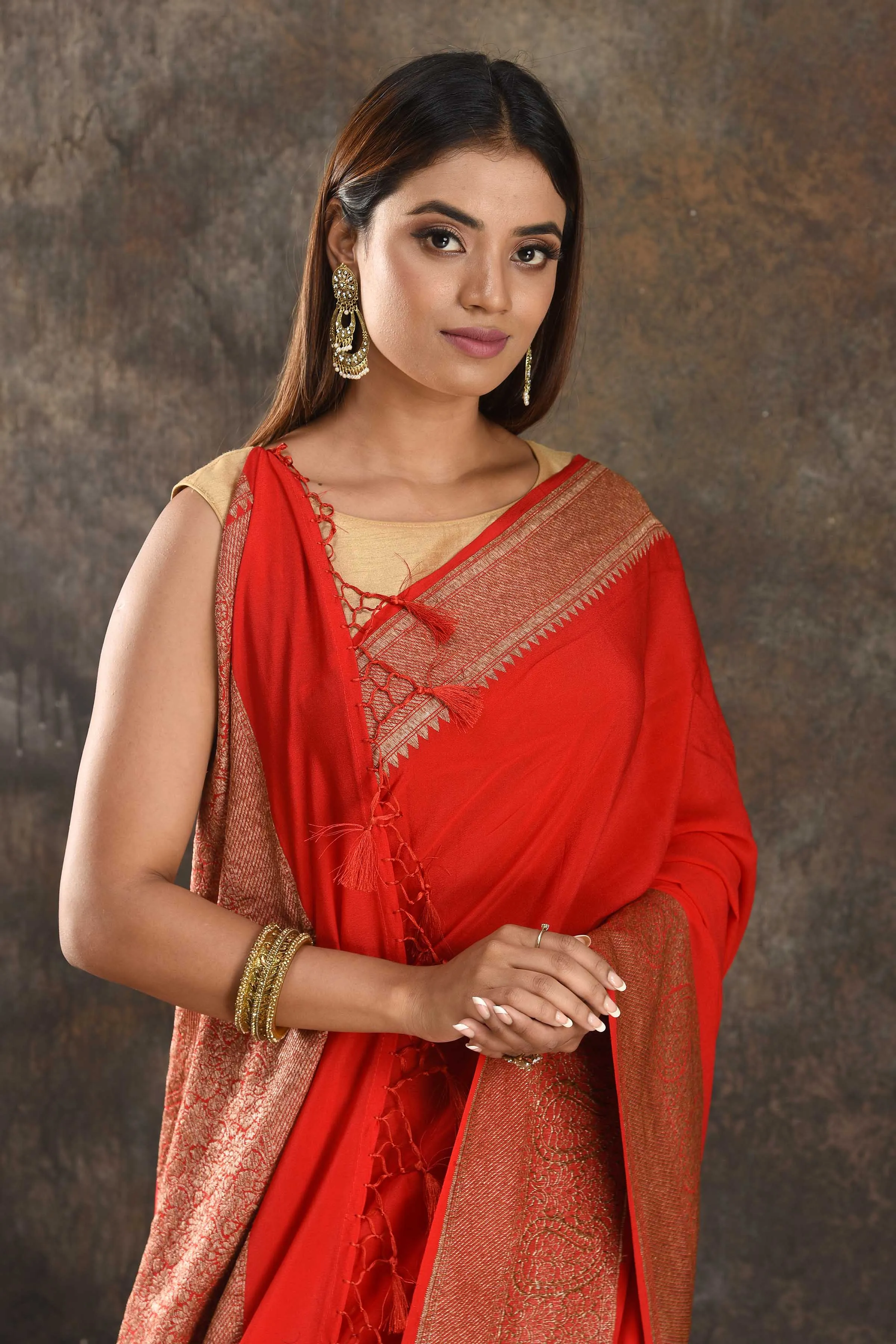 90N370-RO Red Crepe Saree with Zari Border