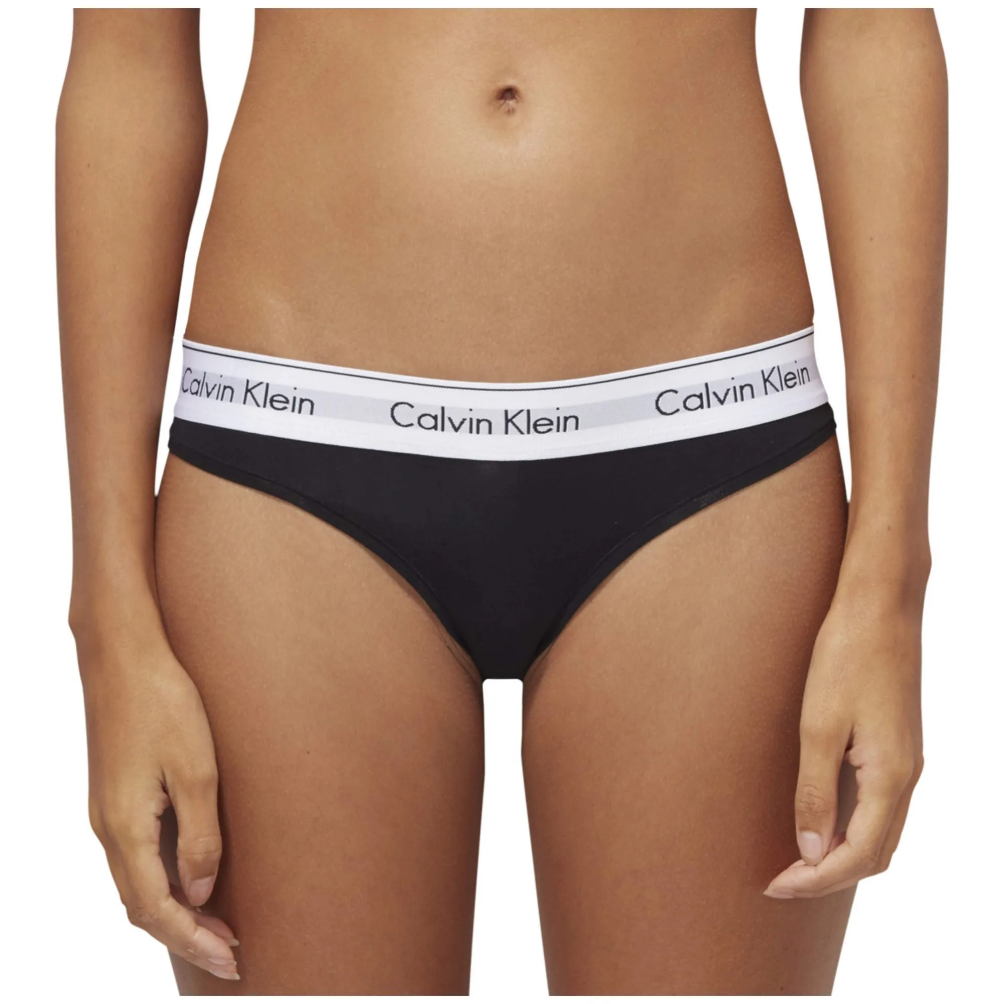 Calvin Klein String 3786