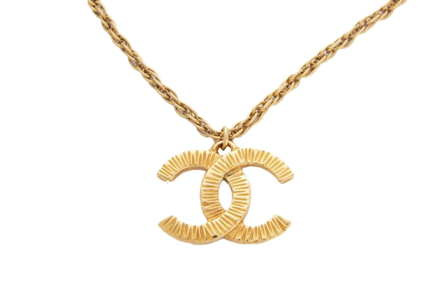 Chanel Vintage CC Pendant Necklace 44CM