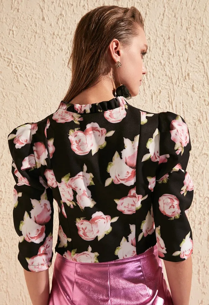 Floral Printed Ruffle Detailed Blouse