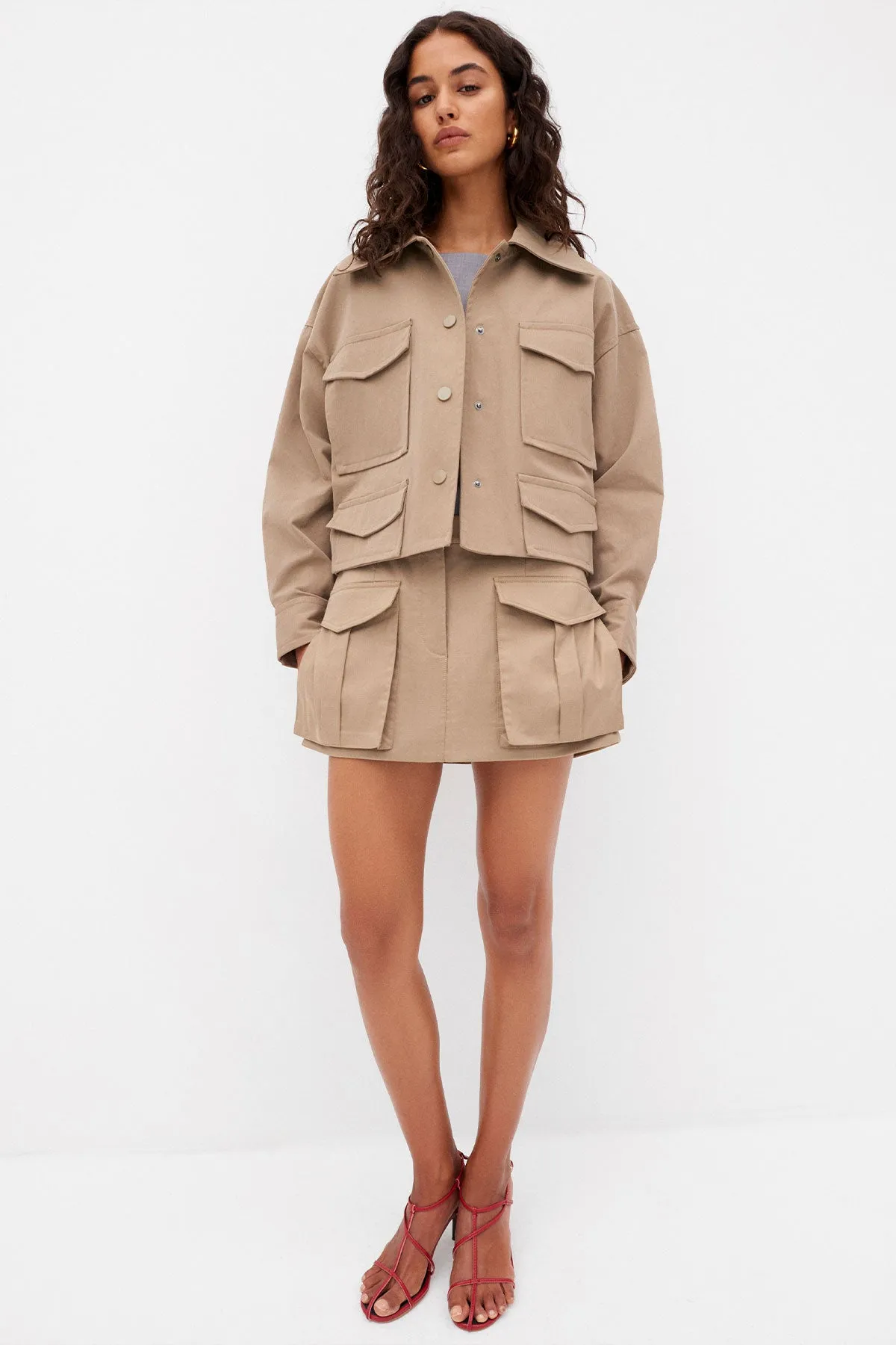 KAI PATCH POCKET CROP JACKET - GREY KHAKI