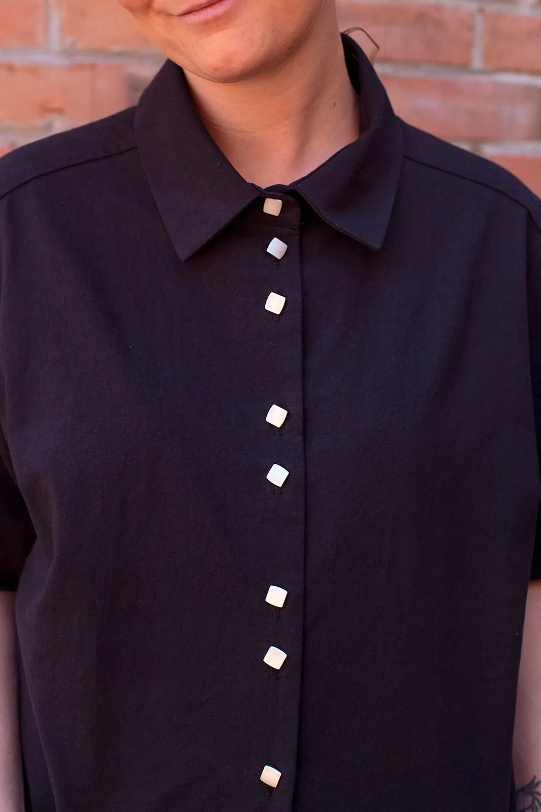 Lennox Shirt in Black Cotton