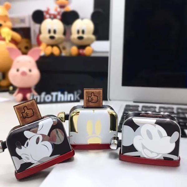 Mickey's 90th USB Flash Drive 32GB