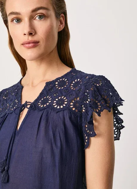 Pepe Jeans Blouse with perforated detail Stella PL304254 583 thames