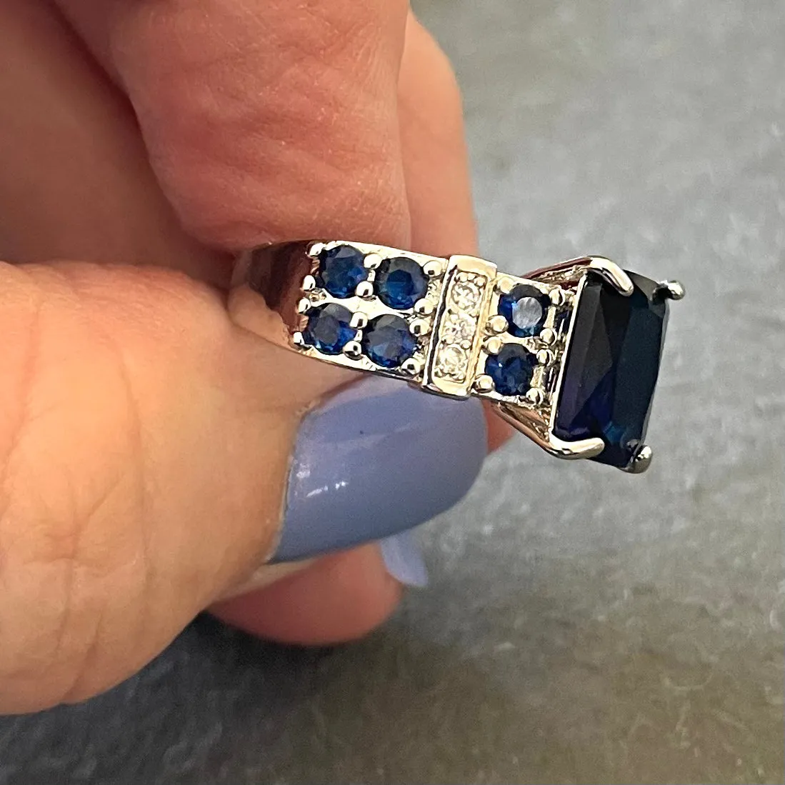 Sapphire Look Cocktail Ring, 7, 14k white gold plate