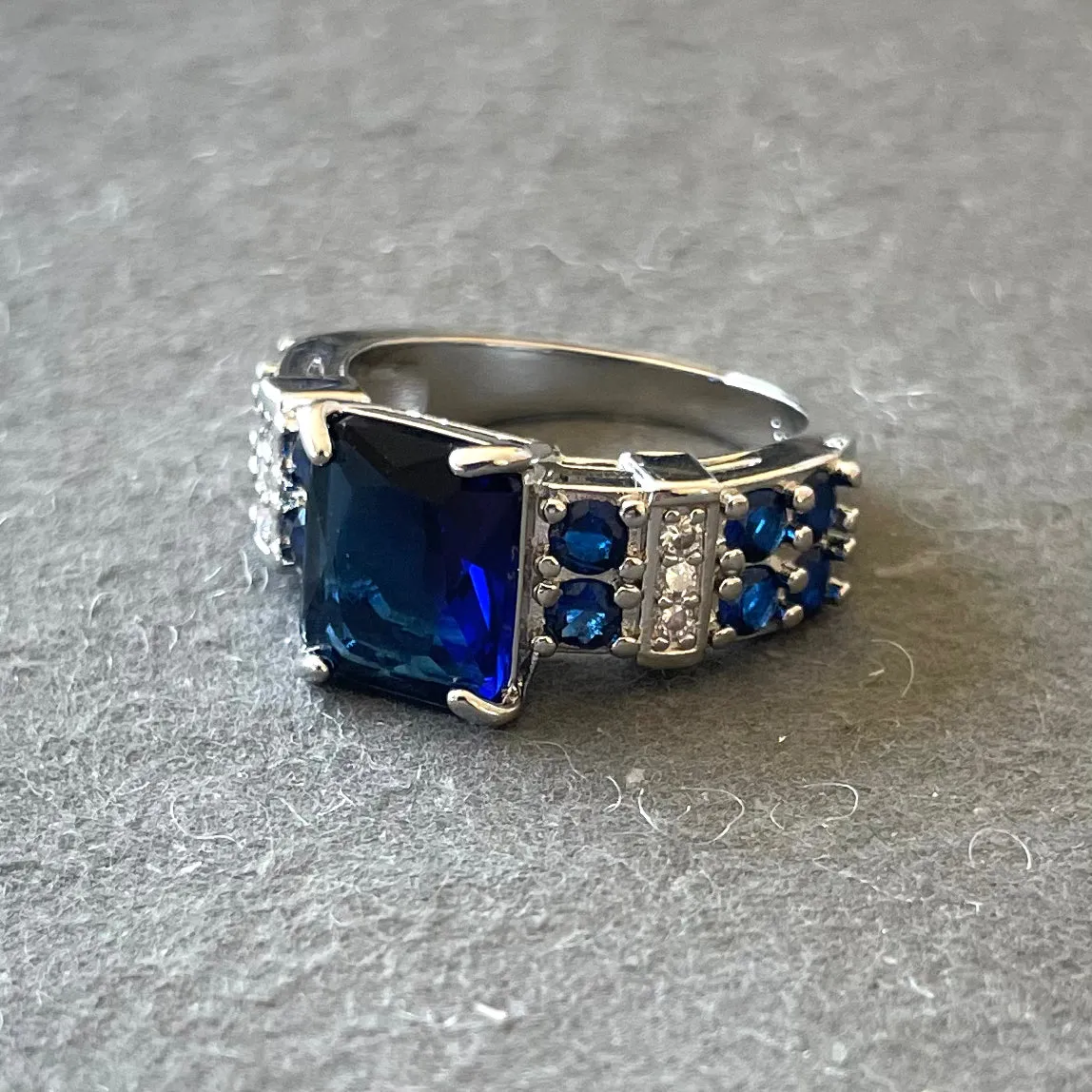 Sapphire Look Cocktail Ring, 7, 14k white gold plate