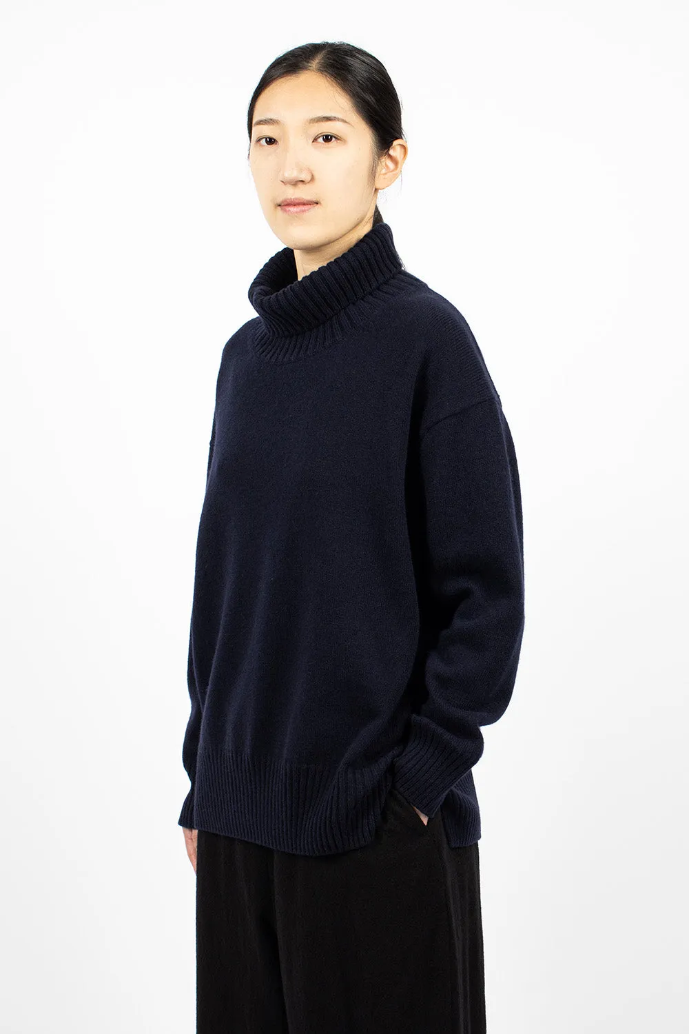 Side Slit Pullover Turtleneck Navy